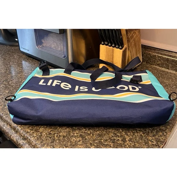 LIFE IS GOOD INSULATED LUNCH/BEACH BAG COOLER - Picture 4 of 5
